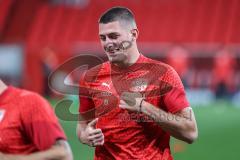 3. Liga; FC Ingolstadt 04 - SSV Jahn Regensburg; vor dem Spiel Mladen Cvjetinovic (19, FCI)