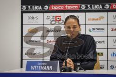 3. Liga - Saison 2026/27 - 1. FC Saarbrücken - FC Ingolstadt 04  - Cheftrainerin Sabrina Wittmann (FCI) bei der PK nach dem Spiel - XXXXX - Foto: Meyer Jürgen