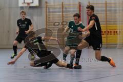 Lotto - Hallen - Bayerncup -  Saison 2022/2023 SV Manching - TSV Denkendorf - Thomas Kirschner grün TSV Denkendorf - Enis Kuqanaj #7 Manching -  Foto: Meyer Jürgen