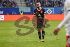 2.BL; Hamburger SV - FC Ingolstadt 04; beschwert sich Marc Stendera (10, FCI)