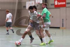 Hallenturnier Ingolstadt Nord - Saison 2024/25 - MBB SG MAnching - FC Fatih Ingolstadt  - Daniel Powel weisss Manching - Mert Karatas grün Fatih - Sebastian Rutkowski grün Fatih rechts - Foto: Meyer Jürgen