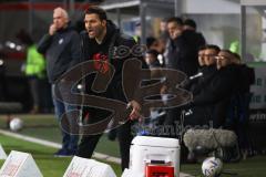 3. Liga; SV Waldhof Mannheim - FC Ingolstadt 04; an der Seitenlinie, Spielerbank Cheftrainer Guerino Capretti (FCI)