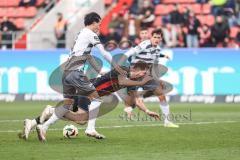 3. Liga; FC Ingolstadt 04 - SV Sandhausen; Foul Lorch Jeremias (6 SVS) an Ryan Malone (16, FCI) danach Elfmeter