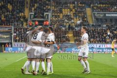 3. Liga; Dynamo Dresden - FC Ingolstadt 04; Tor Jubel Treffer Tim Heike (9, FCI) Benjamin Kanuric (8, FCI) Mladen Cvjetinovic (19, FCI) Felix Keidel (43, FCI) Simon Lorenz (32, FCI)