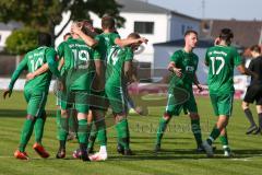 Bezirksliga Oberbayern Nord - SV Manching - SV Nord Lerchenau - Rainer Meisinger (#19 Manching) trifft zum 1:1 Ausgleichstreffer - jubel  - Foto: Jürgen Meyer