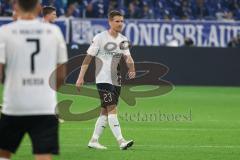 2.BL; FC Schalke 04 - FC Ingolstadt 04; enttäuscht Denis Linsmayer (23, FCI)