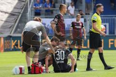 2.BL; SV Darmstadt 98 - FC Ingolstadt 04 - Einsatz medizinische Abteilung, Dr. Stephan Ehler und Georg Meyer Physiotherapeut bei Stefan Kutschke (30, FCI)