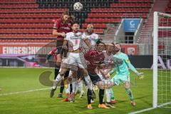 3. Liga - FC Ingolstadt 04 - Hallescher FC - Eckball, Björn Paulsen (4, FCI) Papadopoulos Antonios (8 Halle) Boyd Terrence (13 Halle) Müller Sven (30 Halle) Eisele Kai (1 Halle)