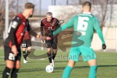 3. Liga; Testspiel; SpVgg Greuther Fürth - FC Ingolstadt 04 - Freistoß Benjamin Kanuric (8, FCI)