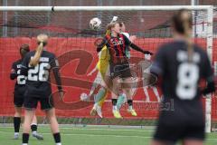 2. Bundesliga Frauen - Saison 2025/26 - FC Ingolstadt 04 Frauen - SG Andernach - Nina Penzkofer (Nr.29 - FC Ingolstadt Frauen I) - Bläser Elena TW Andernach - Foto: Meyer Jürgen