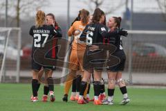 2. Bundesliga Frauen -Freundschaftsspiel -  Saison 2025/26 - FC Ingolstadt 04 Frauen - BW Linz/SpVGG Kleinmünchen - Abklatschen vor dem Spiel -  - XXXXX - Foto: Meyer Jürgen