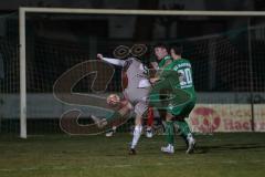 Landesliga - Saison 2024/25 - SV Manching - FC Ehekirchen - Hollinger Christoph weiss Ehekirchen - Torwart Obermeier Thomas (Nr.1 - SV Manching) - Simon Berger (Nr.5 - SV Manching) - Peric Leon (Nr.20 - SV Manching) - XXXXX - Foto: Meyer Jürgen