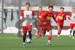 Schanzer Amateurcup 2026 - TSV Kösching - TSV Wolnzach-  - Elias Kraus rot Kösching - Markus Mörz weiss Wolnzach - Foto: Meyer Jürgen
