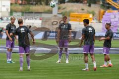 3. Liga - Saison 2026/27 - SC Preussen Münster - FC Ingolstadt 04 - Max Plath (Nr.14 - FCI) vor dem Spiel - Sejdo Durakov (Nr.11 - FCI) - Elias Decker (Nr.4 - FCI) - Foto: Meyer Jürgen