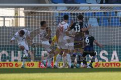 2024_1_27 - 3. Liga - Saison 2023/24 - 1. FC Saarbrücken - FC Ingolstadt 04 -  - Patrick Sontheimer (Nr.6 - 1. FC Saarbrücken) mit einer Torchance - Yanick Deichmann (Nr.20 - FC Ingolstadt 04) retten auf der Linie - Torwart  Marius  Funk (Nr.1 - FC Ingols