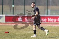 Toto-Pokal; FV Illertissen - FC Ingolstadt 04; Mladen Cvjetinovic (19, FCI) vor dem Spiel