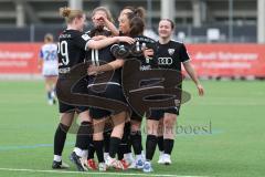 2. Bundesliga Frauen - Saison 2023/24 - FC Ingolstadt 04 Frauen - HSV Fr.1 - Der 1:0 Führungstreffer durch -  Paula Vidovic (Nr.11 - FCI)  - jubel - Nina Penzkofer (Nr.29 - FCI) - Foto: Meyer Jürgen