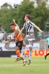 3. Liga; SV Sandhausen - FC Ingolstadt 04; Zweikampf Kampf um den Ball Sebastian Grönning (11, FCI) Göttlicher Felix (21 SVS)