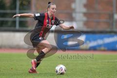 *** 2. Bundesliga Frauen - Saison 2025/26 - FC Ingolstadt 04 Frauen - VFL Bochum - Jenny Beyer (Nr.8 - FC Ingolstadt Frauen I) - XXXXX - Foto: Meyer Jürgen