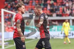 3. Liga; FC Ingolstadt 04 - FC Viktoria Köln; Tor Jubel Treffer Simon Lorenz (32, FCI) 1:0 Mladen Cvjetinovic (19, FCI) Torwart Dudu (1 VK)