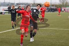 A-Junioren - Bundesliga Süd Fc Ingolstadt 04 - SC Freiburg -  Causevic Benjamin (Nr.10 - FC Ingolstadt A-Jugend)  - Schopper David schwarz Freiburg - Foto: Meyer Jürgen