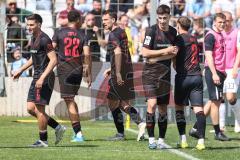 3. Liga; TSV 1860 München - FC Ingolstadt 04; Tor Jubel Treffer 1:2 Führung durch Max Besuschkow (17, FCI) Fredrik Carlsen (8, FCI) Jonas Scholz (15, FCI) Max Plath (14 FCI) Simon Lorenz (32, FCI) Yann Sturm (7, FCI) Georgios Antzoulas (6, FCI) Marcel Cos
