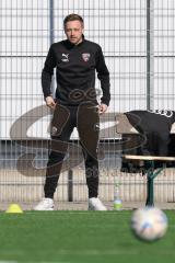 B-Junioren Bundesliga  - Saison 2023/24 - B-Junioren - FC Ingolstadt 04 - FC Bayern München - Kevin Ulrich Trainer FCI - XXXXX - Foto: Meyer Jürgen