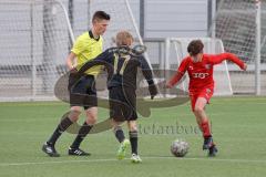 U 14 (C-Jun.) Förderliga BuLi/NLZ -  Saison 2021/2022 - FC Ingolstadt 04 - FC Bayern München - Lorik Ibraimi rot FCI - Foto: Meyer Jürgen