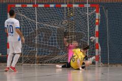 Hallenturnier MTV Ingolstadt - Saison 2025/26 - Reichertshofen - TSV Lichtenau - David Wawrzynek TW Reichertshofen  - Marc Steingräber gelb Lichtenau schiess ein Tor -jubel -  - Foto: Meyer Jürgen