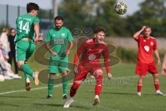 Kreisklasse - Saison 2025/26- TSV Lenting - SV Eitensheim - Basrian Schiweck grün Lenting - Tobias Springer rot Eitensheim - Foto: Meyer Jürgen