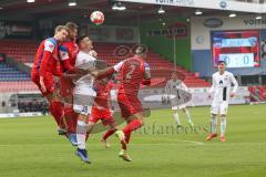 2.BL; 1. FC Heidenheim - FC Ingolstadt 04; Zweikampf Kampf um den Ball Stefan Kutschke (30, FCI) Busch Marnon (2, FCH)