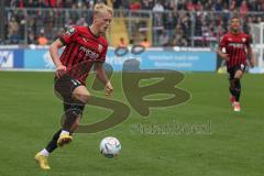 3.Liga - Saison 2022/2023 - TSV 1860 München - FC Ingolstadt 04 - Tobias Bech (Nr.11 - FCI) - Foto: Meyer Jürgen