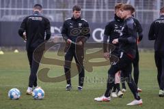 2.BL; FC Ingolstadt 04 - Trainingsstart nach Winterpause, Neuzugänge, Co-Trainer Thomas Karg (FCI) mitte