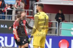 3. Liga; FC Ingolstadt 04 - FC Viktoria Köln; Tor Jubel Treffer 2:0, Benjamin Kanuric (8, FCI) Torwart Dudu (1 VK) Gustav Christensen (24, FCI)