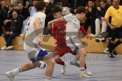 Lotto Bayern Hallencup - Lindenkreuzhalle Saison 2024/25 - FC Deisenhofen - Türk SV Ingolstadt - Ahmet Altay rot Türk SV Ing. - Noah Rehm weiss Deisenhofen - Foto: Meyer Jürgen