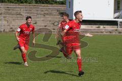 A - Junioren Bundesliga Süd/Südwest -  Saison 2021/2022 - FC Ingolstadt 04 - Karlsruher SC - Der 1:1 Ausgleichstreffer durch Krupa Jerpen (#10 FCI) - jubel - Foto: Meyer Jürgen