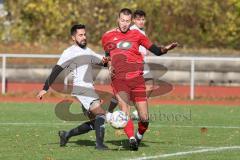 2023_11_5 - Kreisklasse - Saison 2023/24 - TSV Lenting - SV Eitensheim  - Ferhat Cetin grau Lenting - Florian Trini rot Eitensheim - Foto: Meyer Jürgen