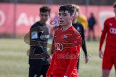 A - Junioren Bundesliga Süd/Südwest -  Saison 2021/2022 - FC Ingolstadt 04 - SC Freiburg - Keidel Felix (#8 FCI) - Foto: Meyer Jürgen