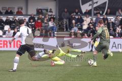 3. Liga; SC Verl - FC Ingolstadt 04; Torchance verpasst Sebastian Grönning (11, FCI) Mikic Daniel (4 Verl) Torwart Schulze Philipp (1 Verl)