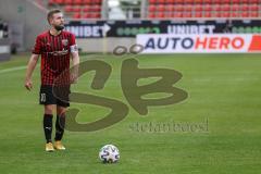 Relegation 1 - FC Ingolstadt 04 - VfL Osnabrück - freistoß Marc Stendera (10, FCI)