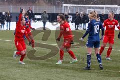 2. Fußball-Liga - Frauen - Saison 2022/2023 - FC Ingolstadt 04 - 1. FC Köln II - Der 2:3 Anschlusstreffer durch Haim Vanessa (Nr.13 - FC Ingolstadt 04 ) - Jubel - Fritz Anna-Lena (Nr.19 - FC Ingolstadt 04 ) - Foto: Meyer Jürgen