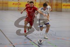 Lotto Bayern Hallencup - Lindenkreuzhalle Saison 2024/25 - FC Deisenhofen - Türk SV Ingolstadt - Enes  Kuqanaj  rot Türk SV Ing. - Jonas Herrmann weiss Deisenhofen - Foto: Meyer Jürgen