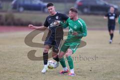 Bezirksliga - Saison 2024/25- TSV Gaimersheim - VFB Eichstätt II - Nico von Swiontek Brzezinski (Nr.17 - TSV Gaimersheim) - Eugen Belousow grün Eichstätt - Foto: Meyer Jürgen