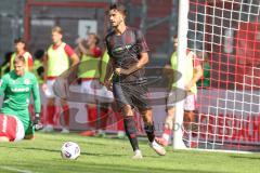 3. Liga - Saison 2025/26 - Energie Cottbus - FC Ingolstadt 04  - Der 1:1 Ausgleichstreffer durch Carlsen Frederic Bennedsgaard (Nr.8 - FC Ingolstadt 04) - jubel -   - Foto: Meyer Jürgen