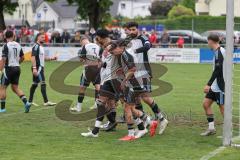 Kreisliga- Saison 2024/25- TSV Kösching - TSV Ober./Unterh.stadt-  -  Der 0:1 Führungstreffer durch - Amadeus Taubert weiss Ober-/Unterh.stadt  - jubel - Michael Zimmermann rot Kösching - XXXXX - Foto: Meyer Jürgen