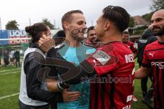 Toto-Pokal; VfB Eichstätt - FC Ingolstadt 04; Sieg im Elfmerterschiessen, Torwart Marius Funk (1, FCI) wird gefeiert, Dominik Franke (3 FCI) Nico Antonitsch (5, FCI)