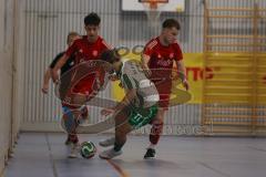 Lotto Bayern Hallencup - Saison 2024/25 - Türkisch SV Ingolstadt - SV Manching - Finale - Daniel Schweiger grün Manching - Ahmet Altay rot Türkisch - Johann Rybalko rot Türkisch rechts - Foto: Meyer Jürgen