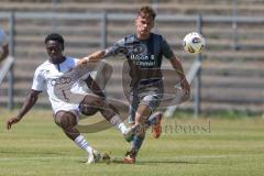 Bayernliga Nord - Saison 2025/26 - FC Ingolstadt 04 II - SV Weiden - Gedeon Ambrosio (Nr.28 - FC Ingolstadt II) - Ruda Martin Weiden grau - Foto: Meyer Jürgen