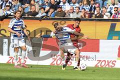 3. Liga; MSV Duisburg - FC Ingolstadt 04; äzw#Davide Sekulovic (33, FCI) Bulic Rasim (6 MSV) Bitter Joshua (29 MSV)