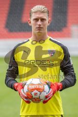 Torwart Robert Jendrusch (1, FCI) ; FC Ingolstadt 04; 2.BL, Porträttermin 2021/2022